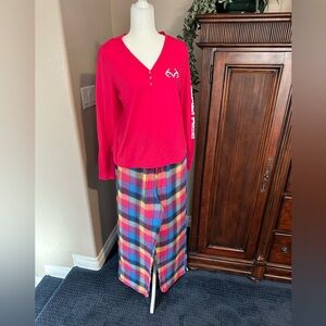 Realtree Pink V-Neck Top with Bright colored plaid flannel bottoms!!